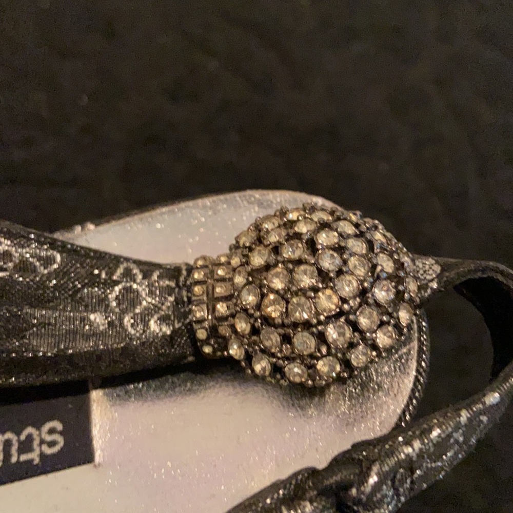 New Stuart Weitzman Pumps - Picture 5 of 13